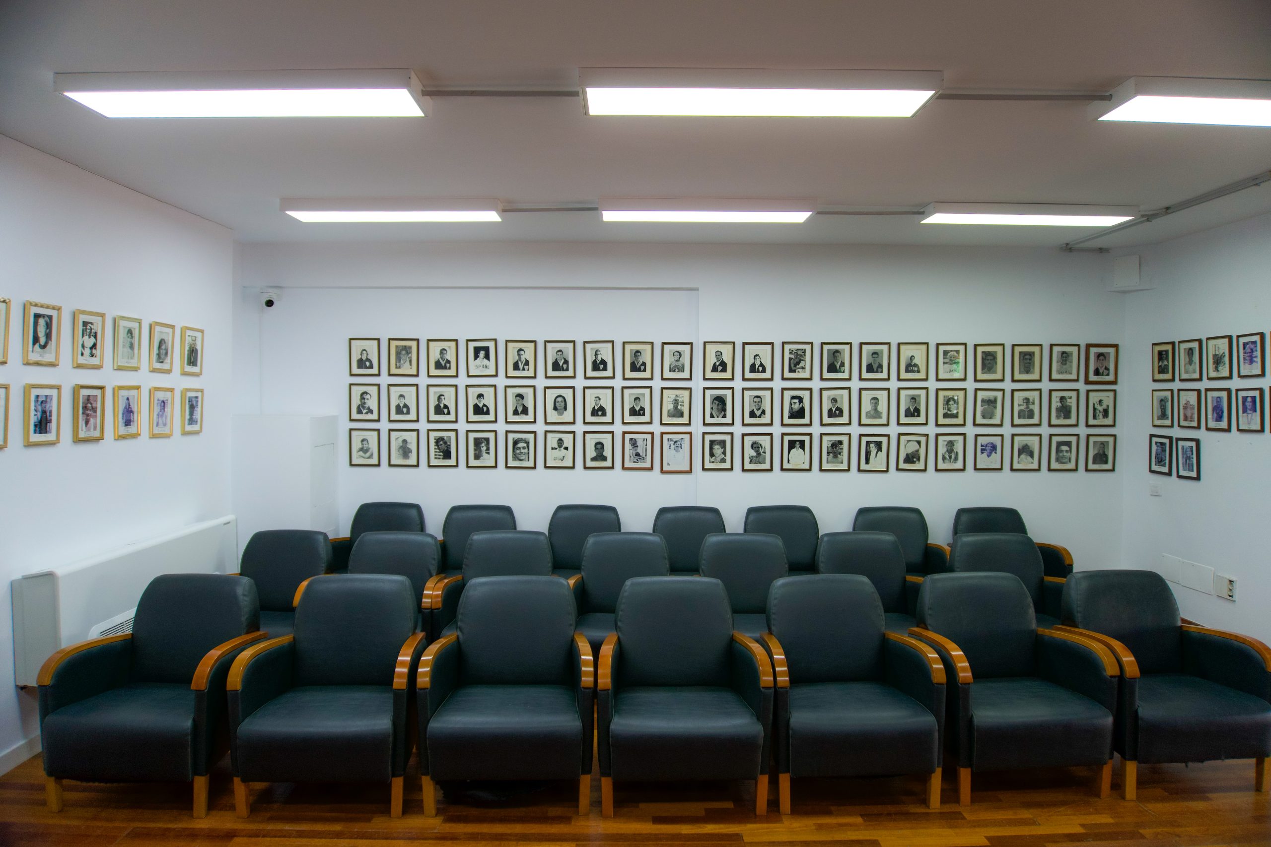 Sala para reuniones o proyecciones